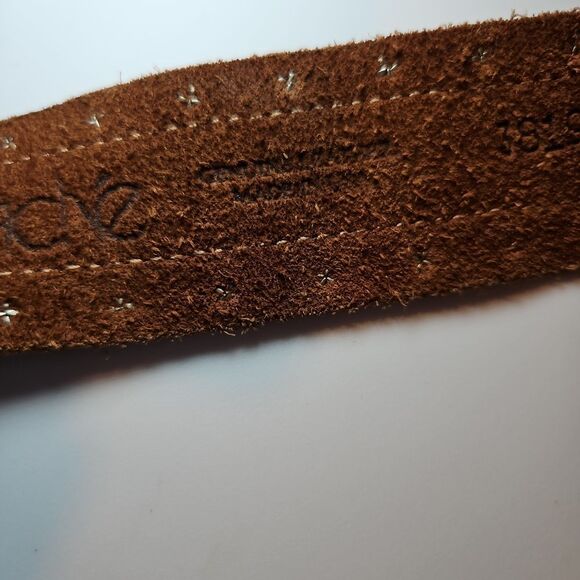 CACH'E Brown and Cream Floral Embellished GENIUE LEATHER Belt 29"-33" - Picture 5 of 8